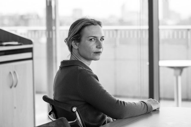 214A4123 copy_bk_BlertaKambo